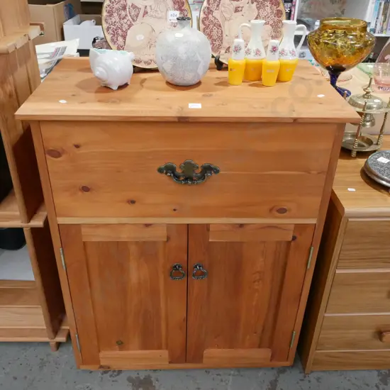 pine 2 door 1 drawer cupboard H850 W670 D400