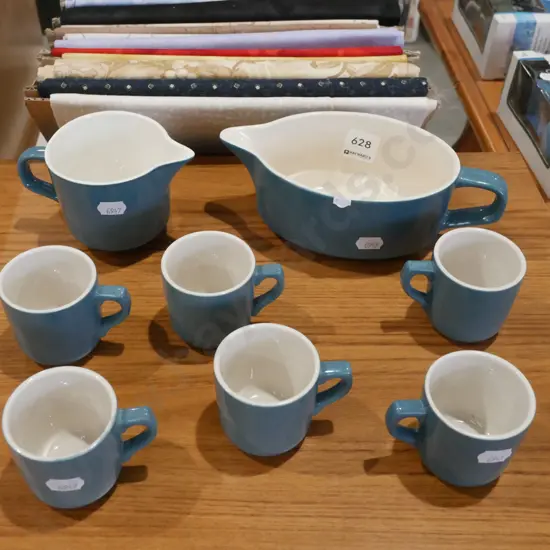 Crown Lynn colour glaze jugs, 6x demi-tasse cups