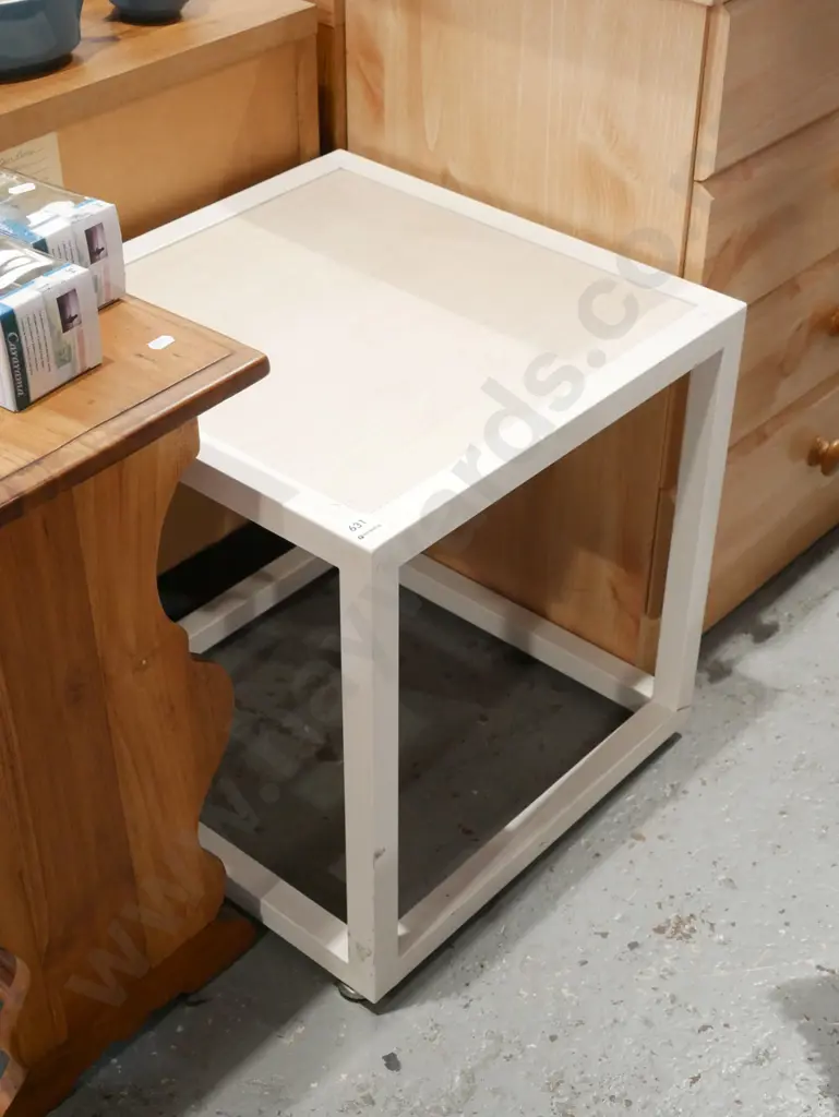white metal and faux wood end table Image 1++