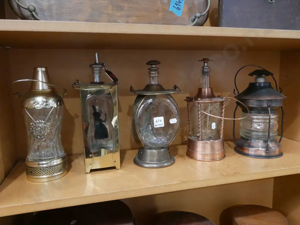 shelf; novelty decanters Image 1++