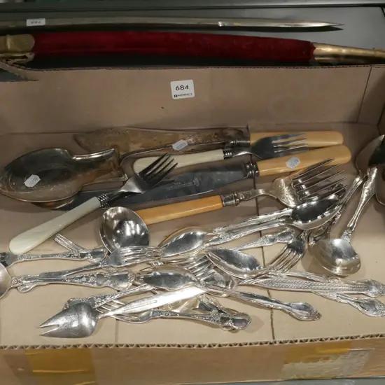 box of cutlery