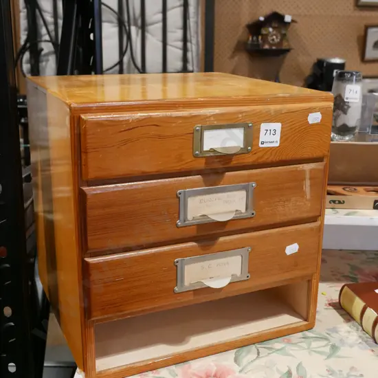 wooden 4 drawer specimen chest H310 W300 D290 - 1 drawer missing