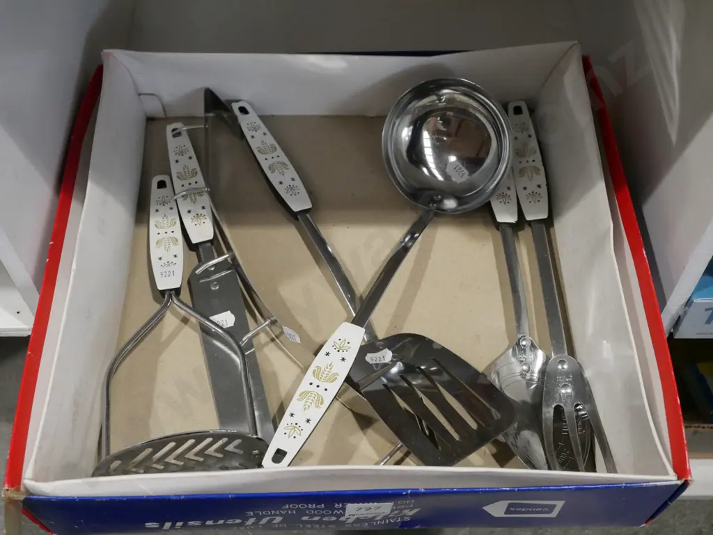 mid century kitchen utensils Image 1++