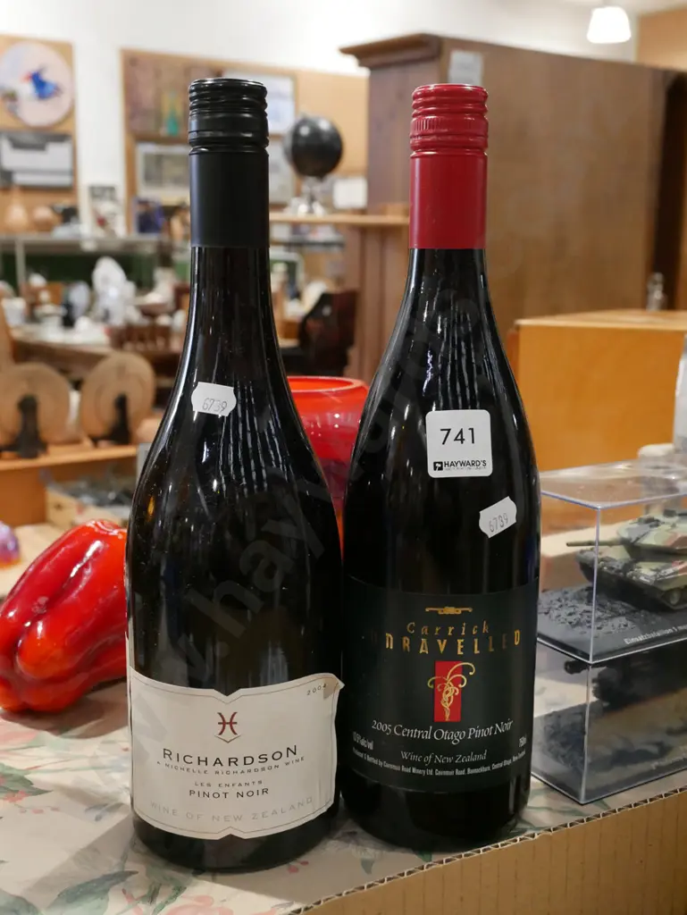 Richardson pinot noir 2004, Carrick pinot noir 2005 Image 1++