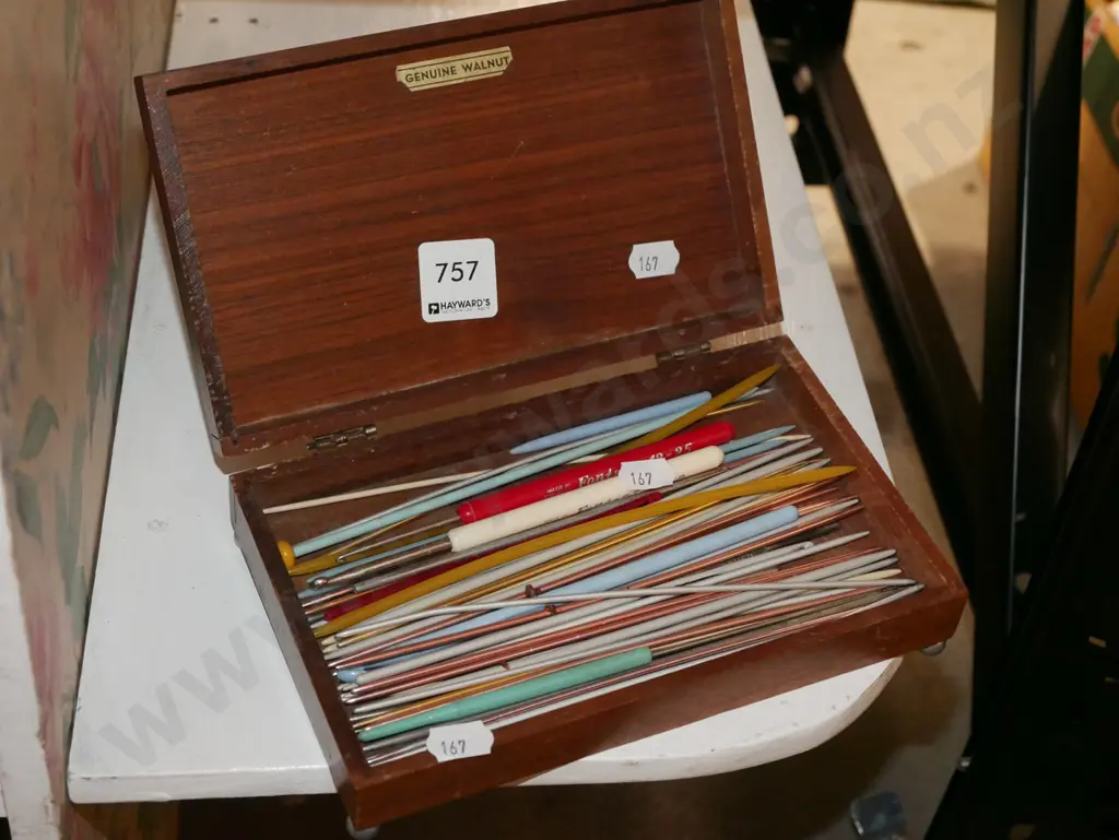 cigar box and small knitting needles Image 1++