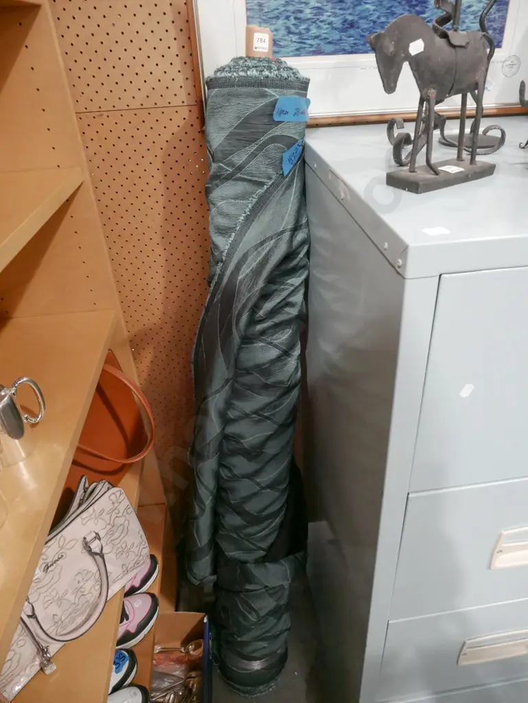 bolt of green fabric Approx L23m Image 1++