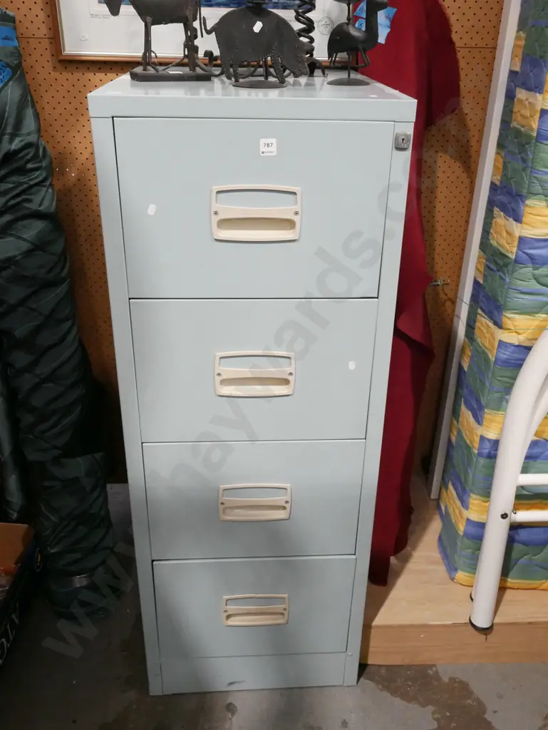 Precision 4 drawer filing cabinet Image 1++