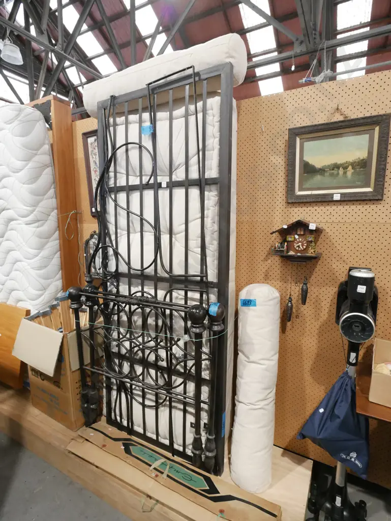 cast metal day bed with calico cushions, mattress and bolsters Image 1++