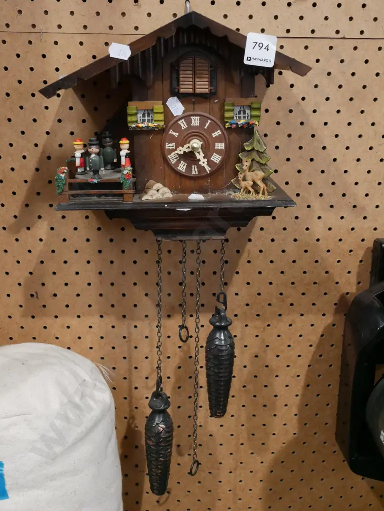 small Swiss cuckoo clock - as is no returns Image 1++