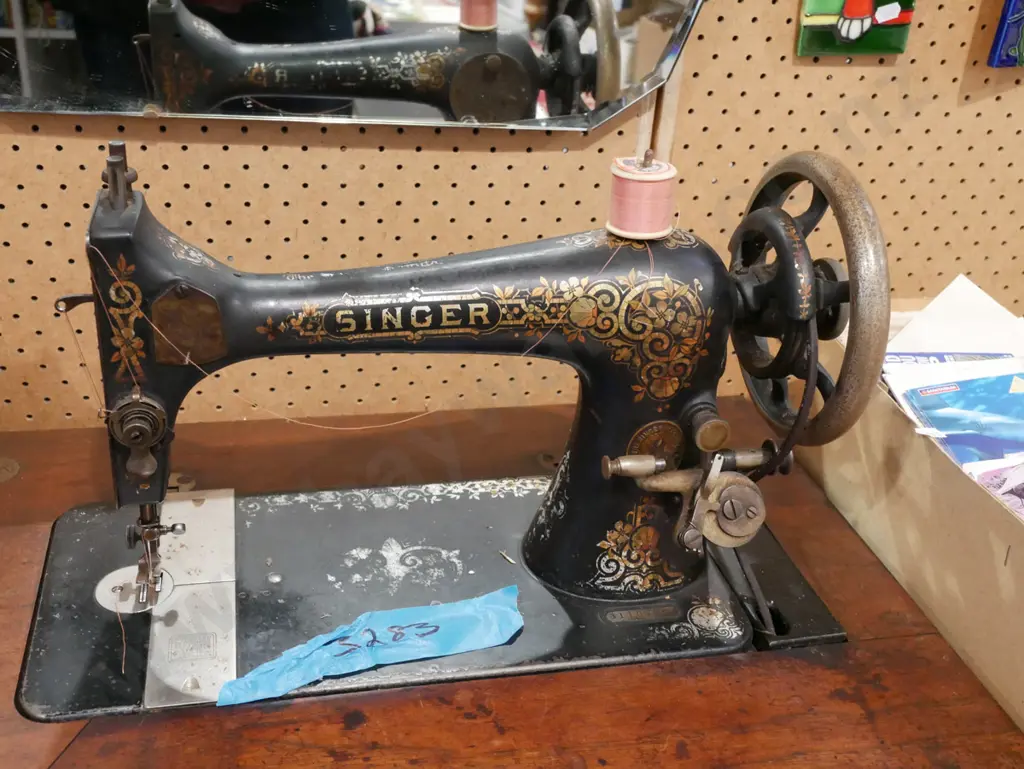 singer treadle sewing machine Image 1++