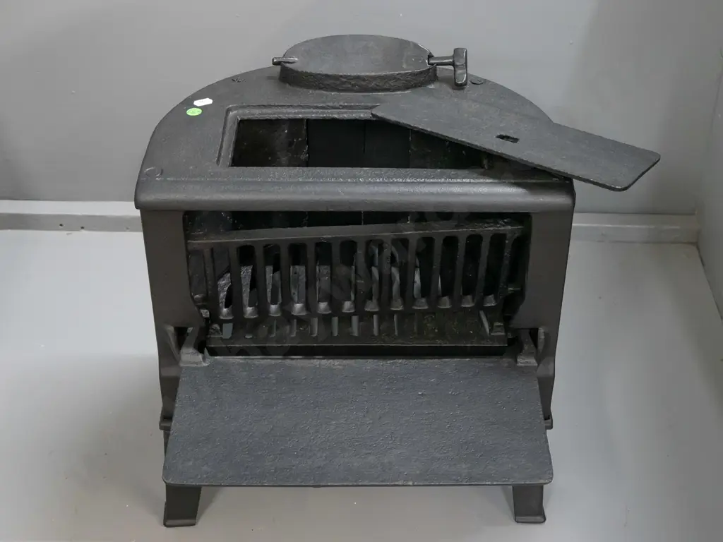 vintage Champion Hot Dogge stove / heater - fully restored H-410 W-380 Image 1++