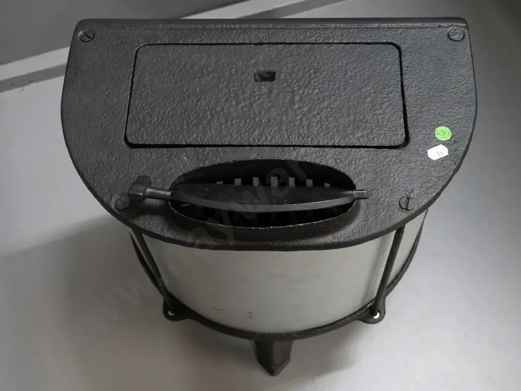 vintage Champion Hot Dogge stove / heater - fully restored H-410 W-380 Image 1++