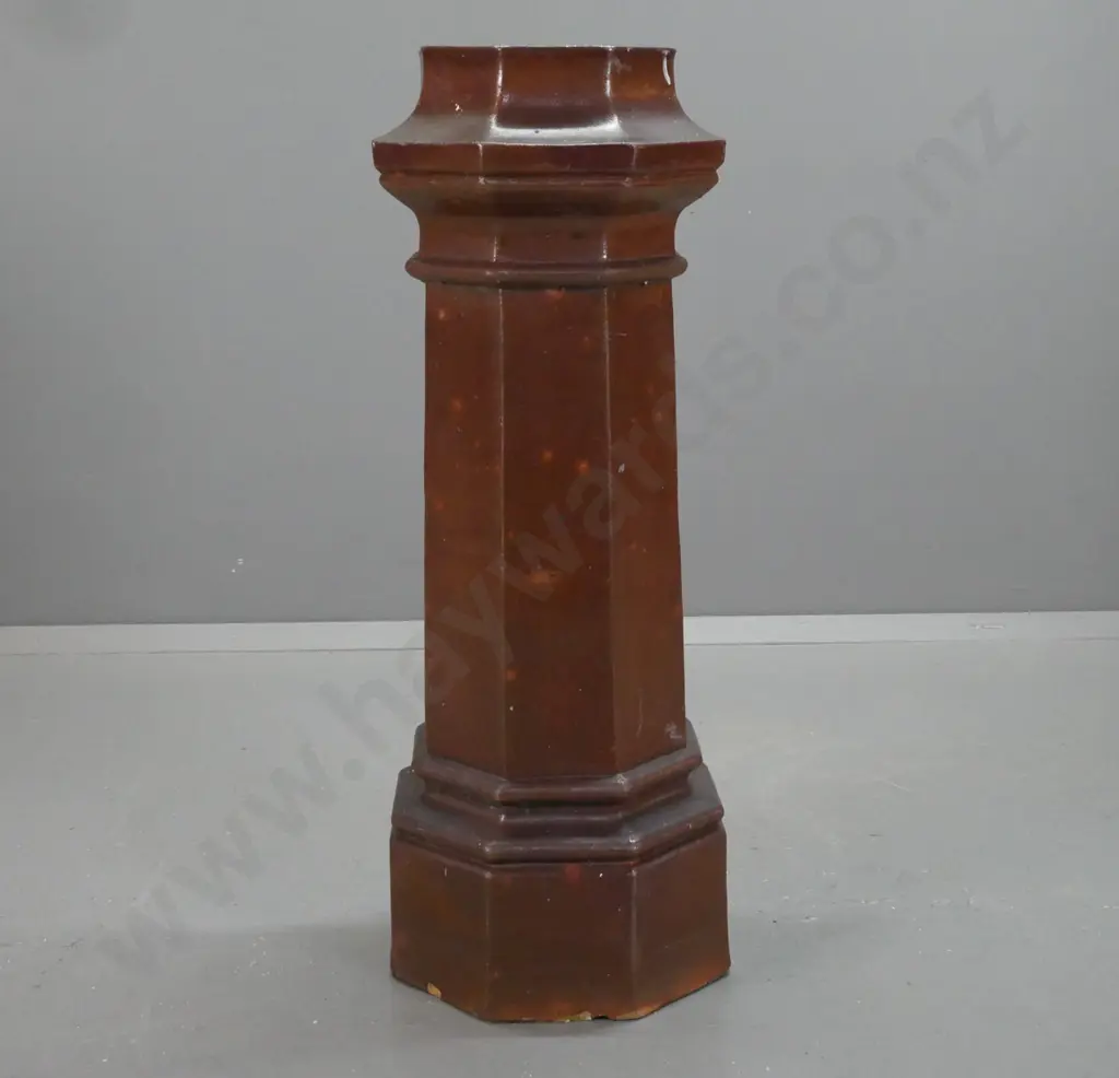 Victorian salt-glazed octagonal chimney pot - some chipping around base, repair to top H-910 D-330 at base Image 1++