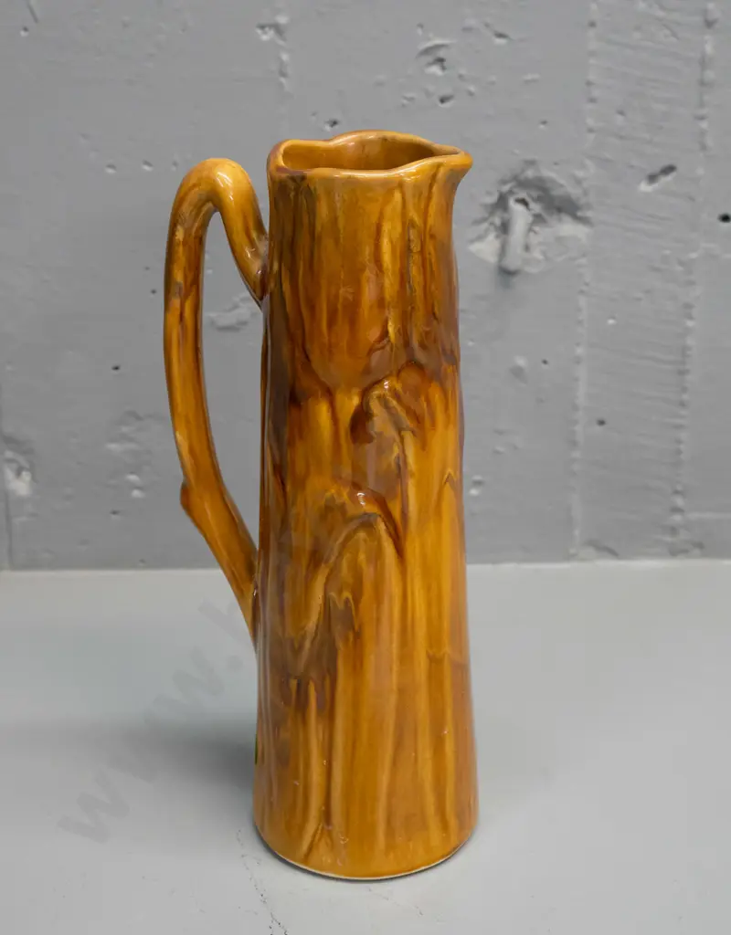 vintage Crown Lynn tulip jug in gold & brown trickle glaze, with 8/2 fraction mark, Made in NZ round stamp Image 1++