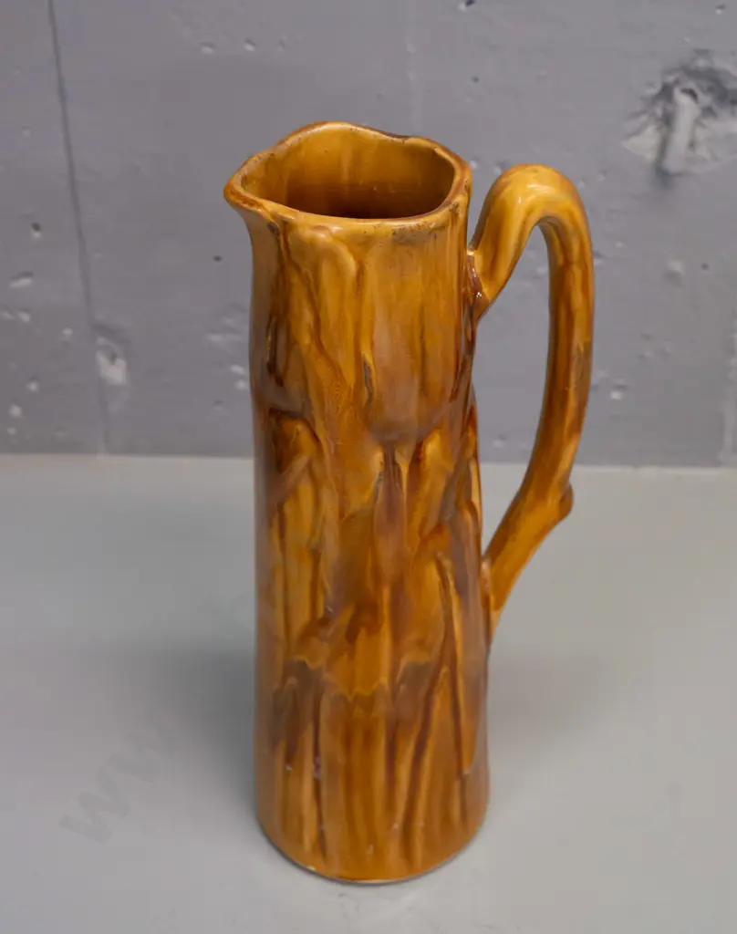 vintage Crown Lynn tulip jug in gold & brown trickle glaze, with 8/2 fraction mark, Made in NZ round stamp Image 1++