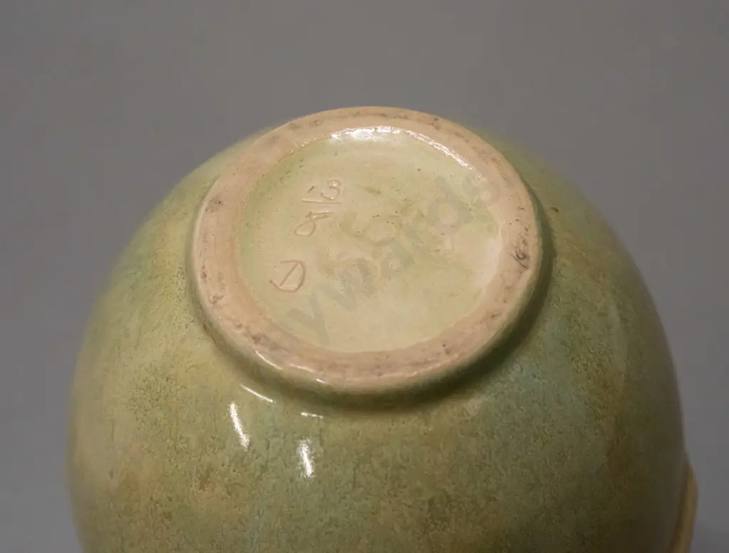 early Ambrico / Crown Lynn mottled green & yellow vase with ribbed neck - moulded '56' on base and etched 13/8 D Image 1++