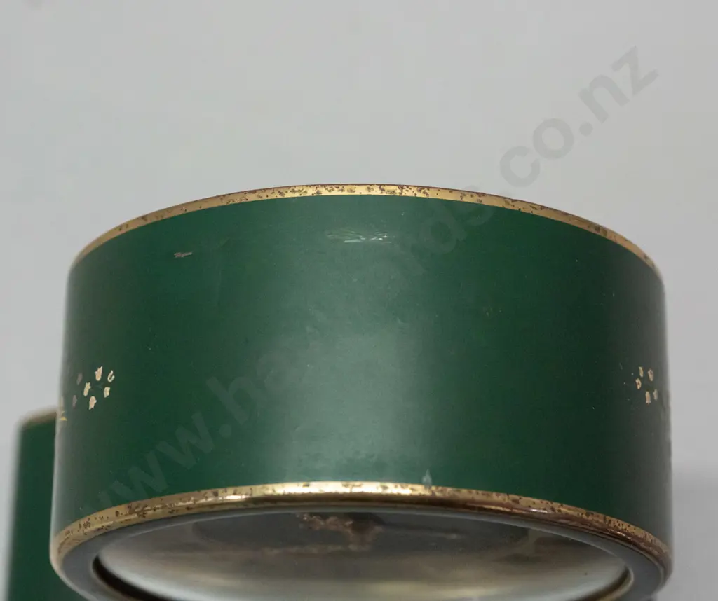 Swiss made Jaeger  "Petite Neuchateloise" alarm clock - green enamel over metal with gilt and hand painted decoration Image 1++