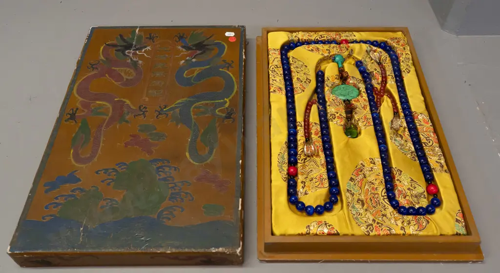 set of Chinese "court" beads in fitted, fabric lined laquered wooden box - blue, red and clear glass beads with stone Image 1++