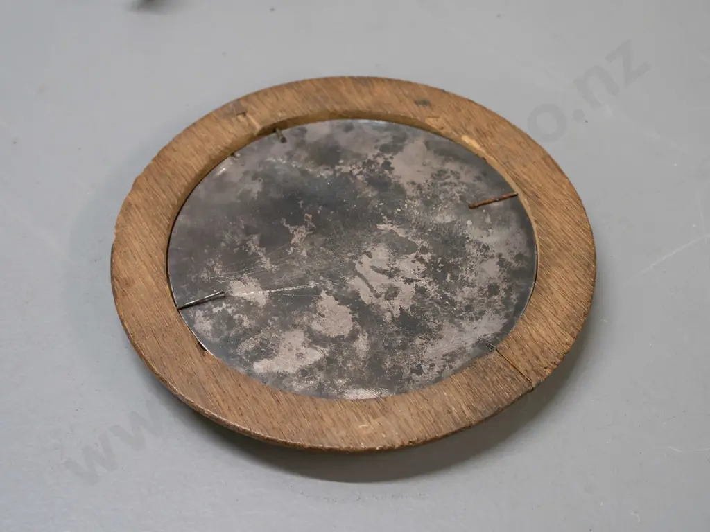 WWI memorial plaque in oak frame for Joseph Meaney D-160 Image 1++