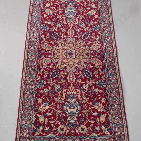 Persian style wool floor rug in reds, blues and light browns L-1380 W-700