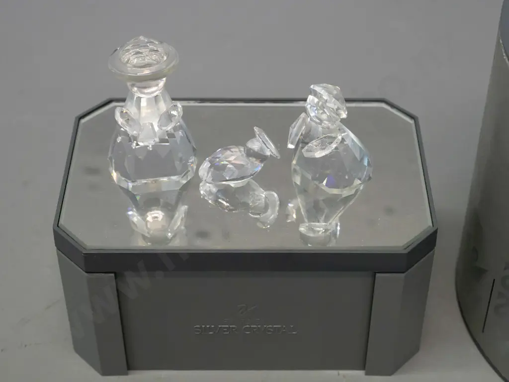 Swarovski crystal mini nativity group of 3 figures, with original box, on mirrored stand. Joseph is H-45 Image 1++
