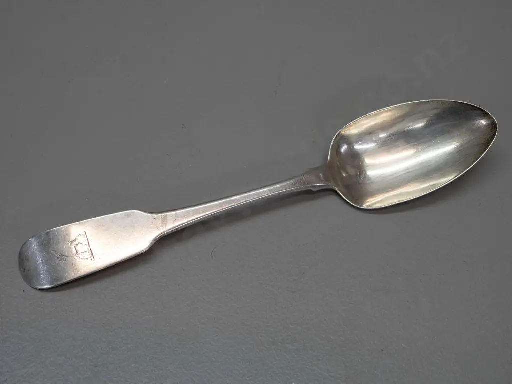 vintage hallmarked Irish silver large rat-tail spoon with engraved stag's head crest to handle - 73 grams. Image 1++