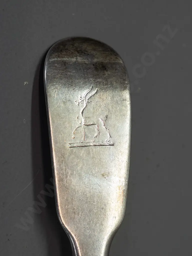vintage hallmarked Irish silver large rat-tail spoon with engraved stag's head crest to handle - 78 grams - dent to bowl Image 1++