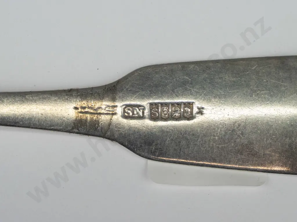 vintage hallmarked Irish silver large rat-tail spoon with engraved stag's head crest to handle - 78 grams - dent to bowl Image 1++