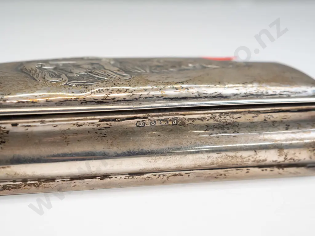 vintage sterling silver trinket box with relief nouveau style figure in hinged lid - hallmarked w/date code 'd' for 1903 Image 1++