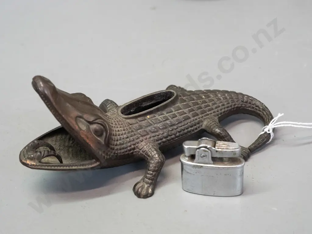 cast metal stylized alligator or lizard combination table lighter / ashtray. Some corrosion to chrome lighter H-75 L-150 Image 1++