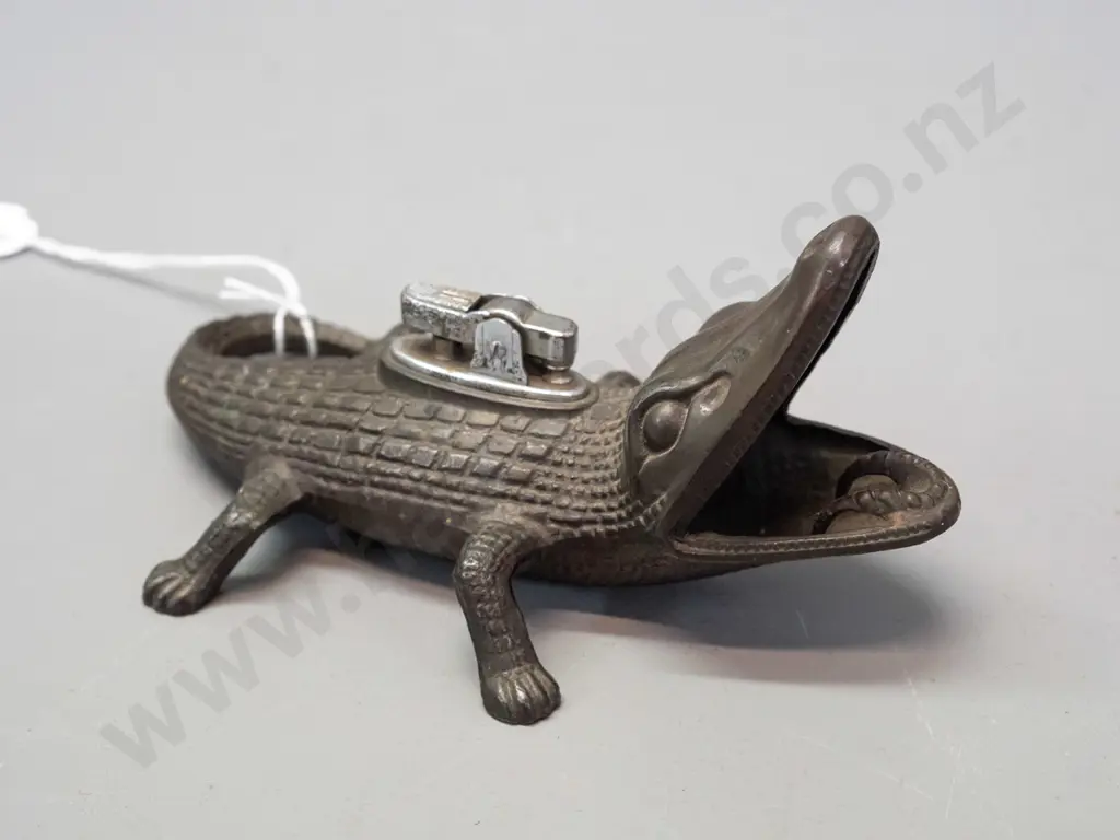cast metal stylized alligator or lizard combination table lighter / ashtray. Some corrosion to chrome lighter H-75 L-150 Image 1++