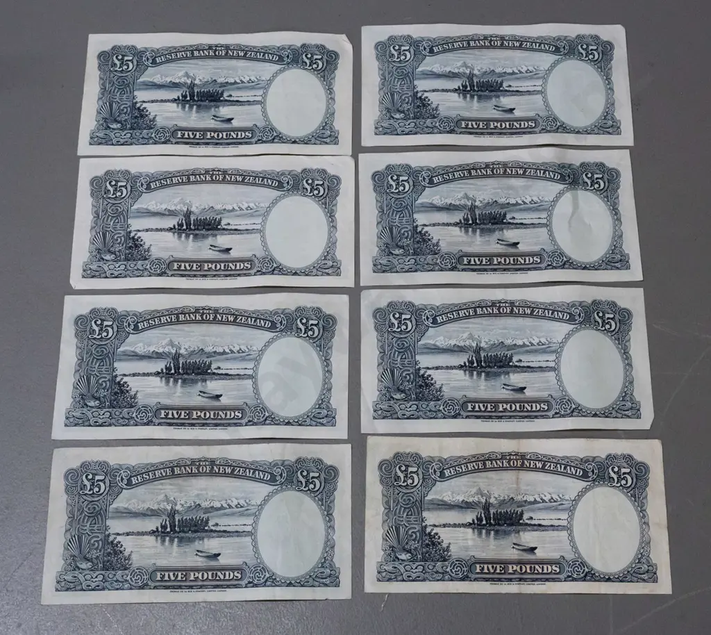 8 Reserve Bank of New Zealand 5 pound notes - varying conditions, some usage wear Image 1++