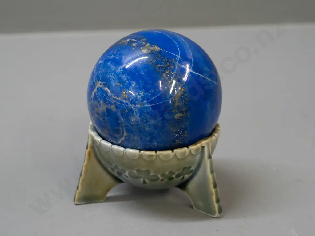 polished lapis lazuli sphere in Irish porcelain 3-footed bowl / stand - sphere approx. D-70 Image 1++