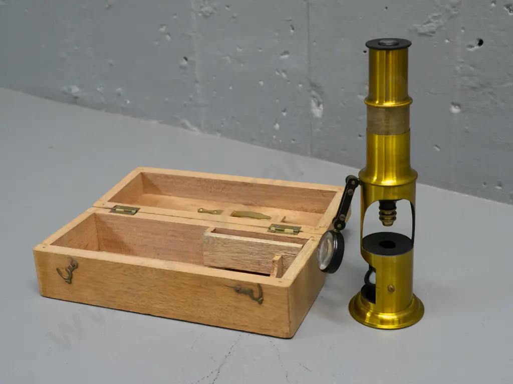 reproduction small brass microscope in mahogany case H-160 Image 1++