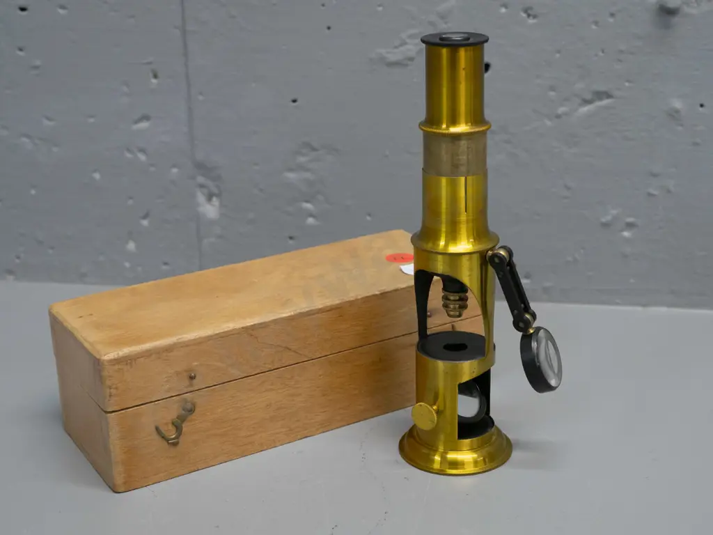 reproduction small brass microscope in mahogany case H-160 Image 1++