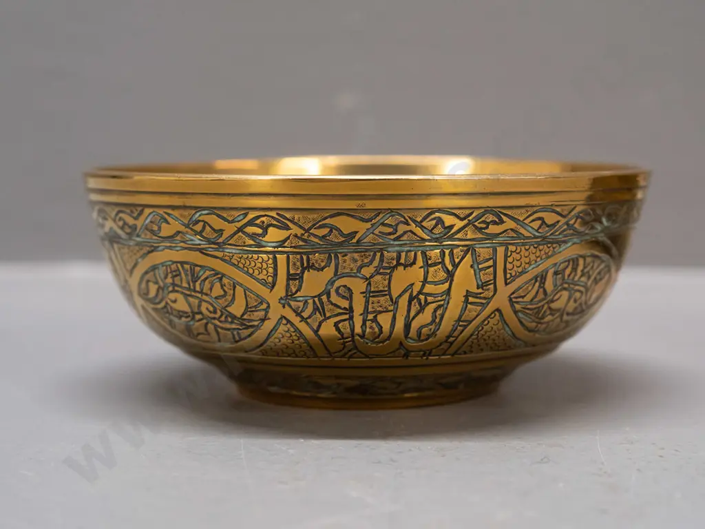 2 brass items - bell with nice ringing tone - woman in Elizabethan dress H-100 and an etched bowl with middle eastern Image 1++