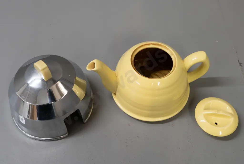 deco English beehive-shaped teapot and fitted lined alloy warmer w/ivory bakelite handle - staining inside. H-150 L-200 Image 1++