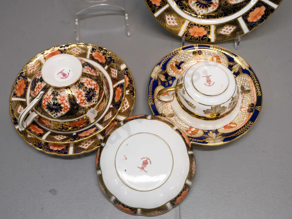 4 pieces Royal Crown Derby imari pattern items - trio, cup & saucer, side plate, dish, all in varying imari styles, Image 1++