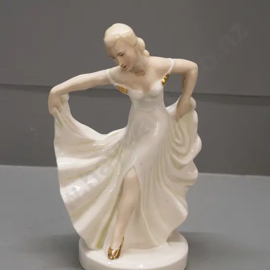 deco German porcelain dancing woman figure with gilt decoration H-220 W-140
