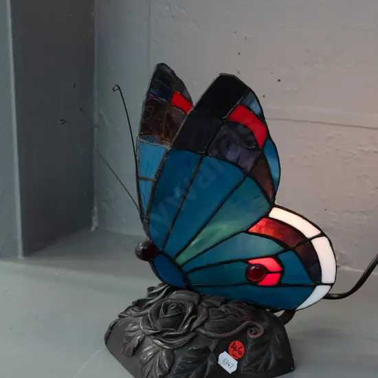 small butterfly leadlight table lamp on composite floral base H-240