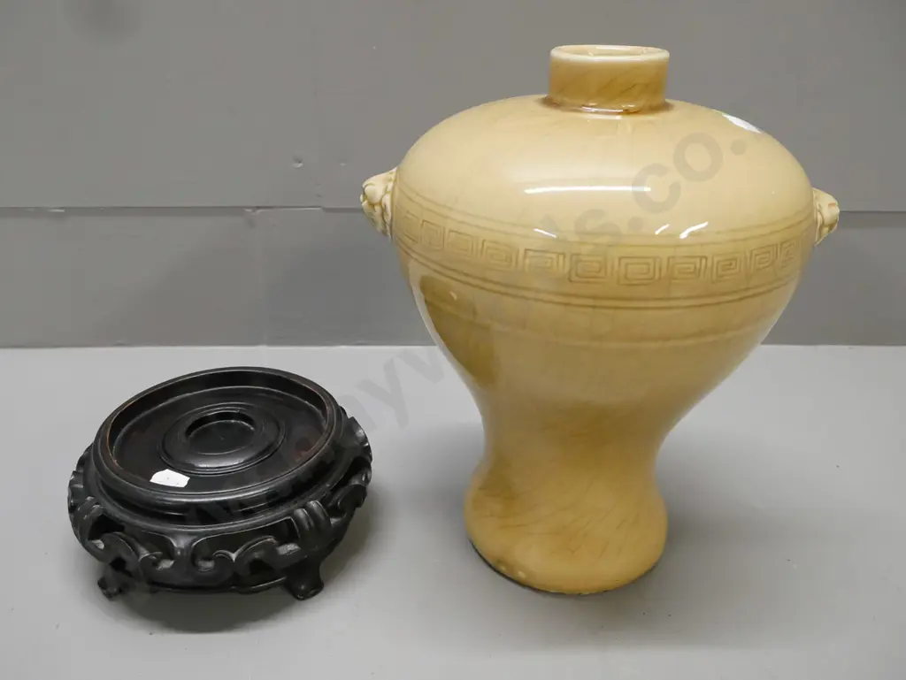 antique Chinese glazed vase w/ foo dog handles, carved wooden stand H-305 [all-over crazing] Image 1++