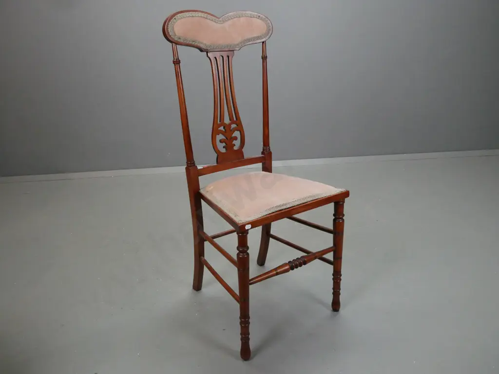 Edwardian vintage Hepplewhite style beech and mahogany side chair with padded back rest above pierced splat, turned Image 1++