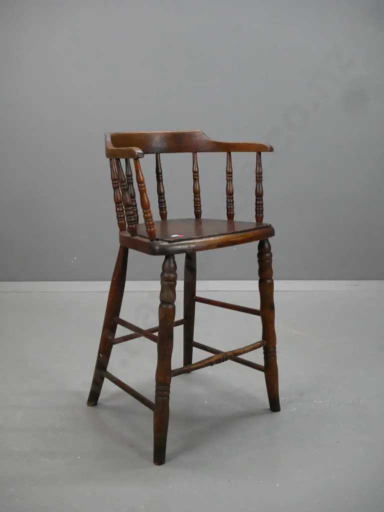 vintage oak child's high chair with turned spindles and bowed back, turned legs and rails - front legs loose H-700 W-380 Image 1++
