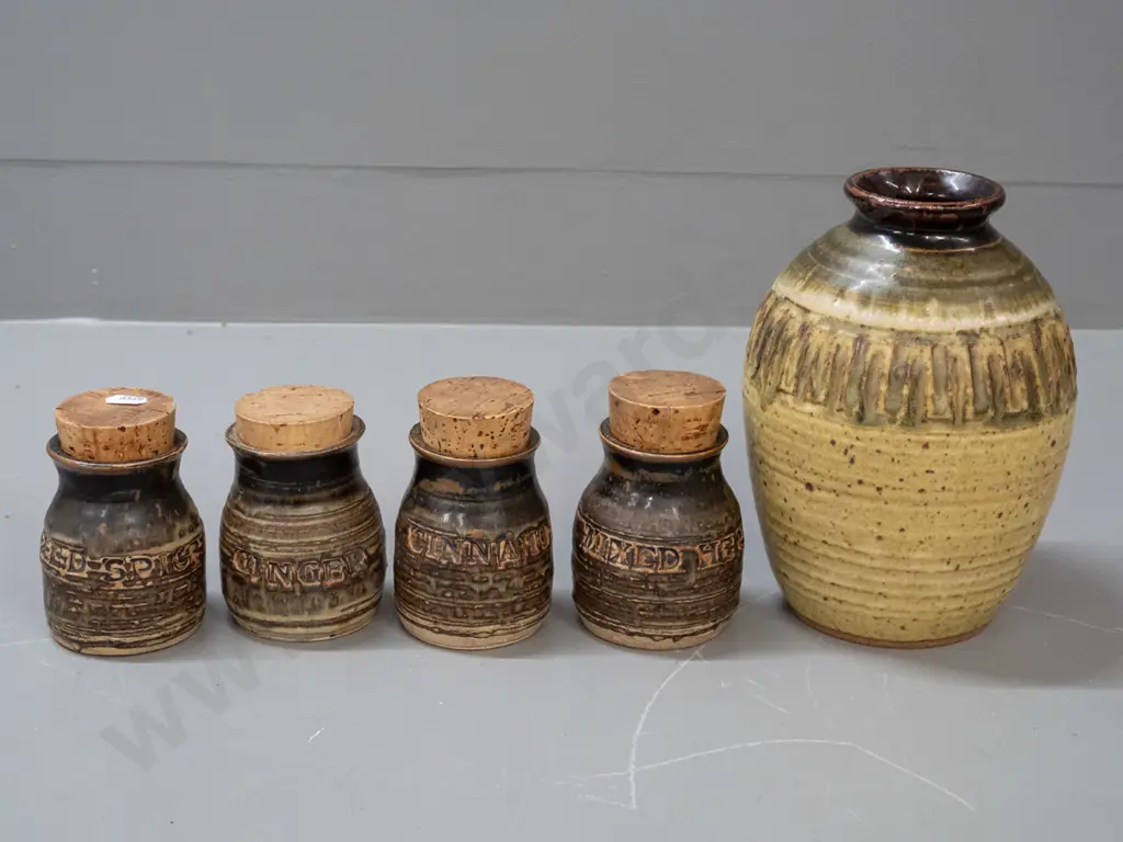 New Zealand studio pottery: vase marked Forster and 4 cork-stoppered spice containers, 2 marked Janet Wright Image 1++