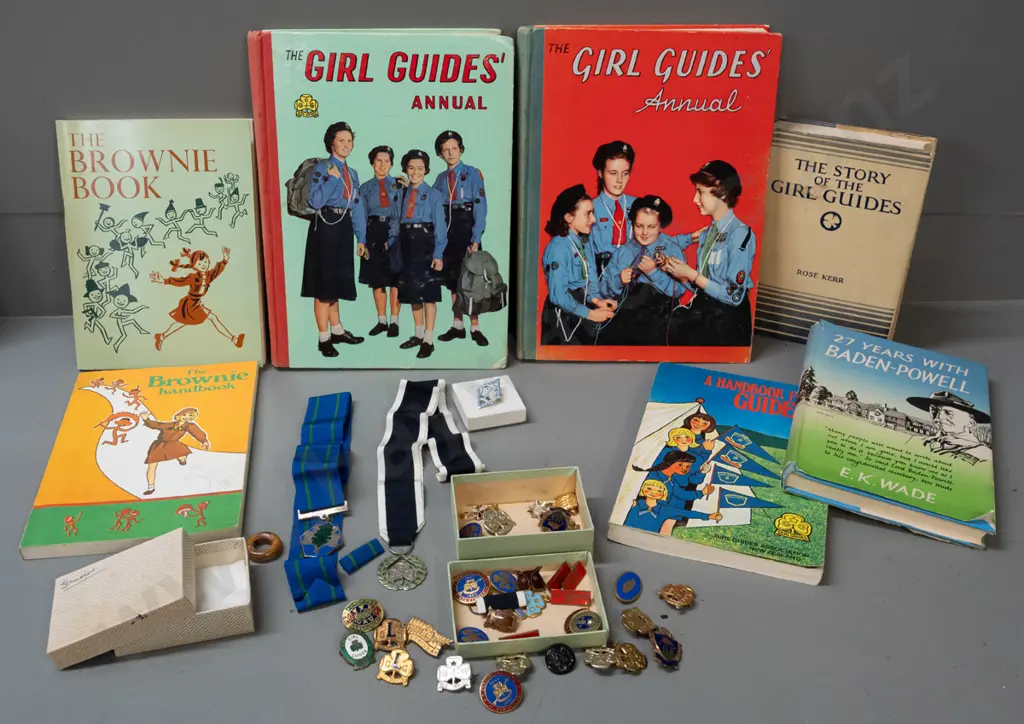 collection of Girl Guide and Brownie publications, badges and ribbons Image 1++