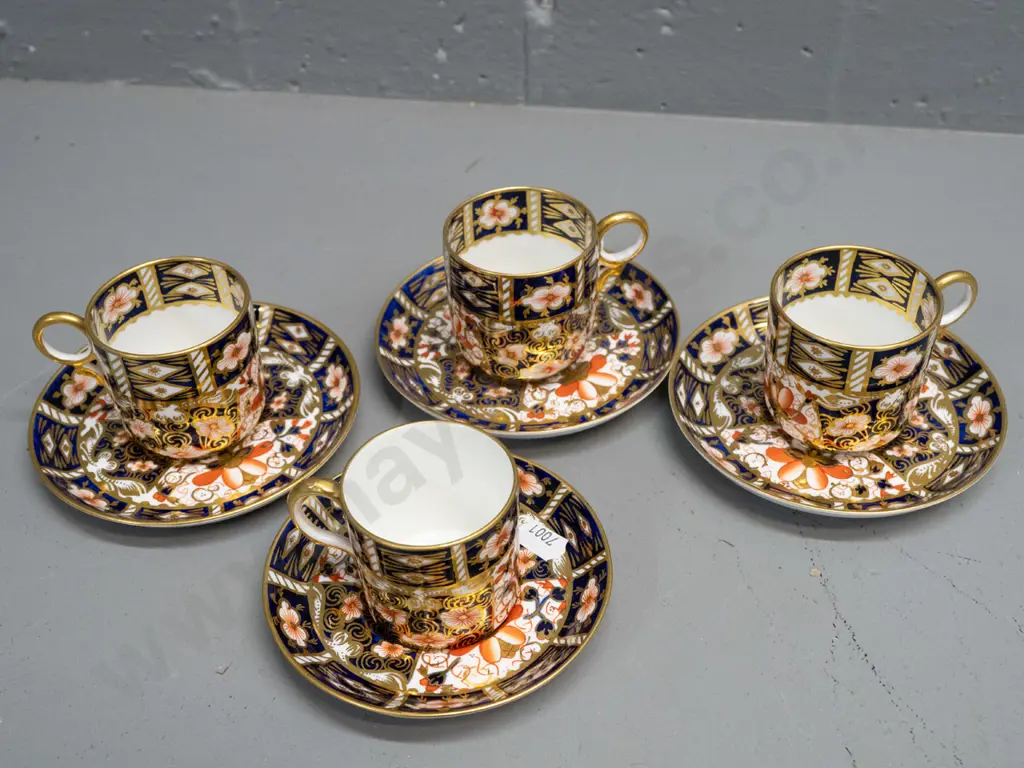 4 Royal Crown Derby imari pattern coffee cups & saucers - 3 are matching shape with rounded base profile to cups and Image 1++