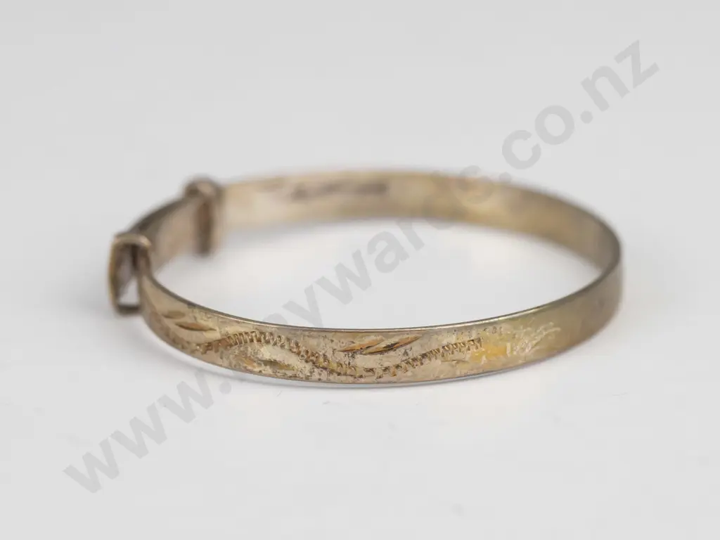 baby's silver bangle stamped stg sil (4.9gm) Image 1++