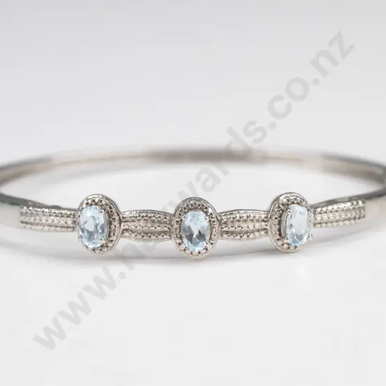 sterling silver topaz bangle 10gm