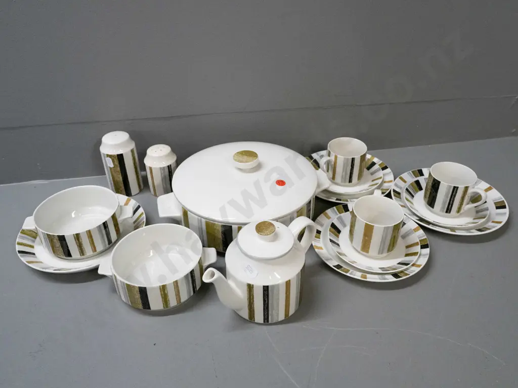 assorted retro Midwinter Queensbury table ware - covered vege dish, teapot & 3 trios, salt & pepper etc - crack to Image 1++