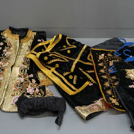 complete male wedding outfit from Minang, Western Sumatra - 7 pieces, with embroidery, beads, mirror, metallic thread